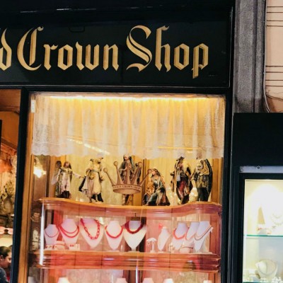 Gold Crown Shop